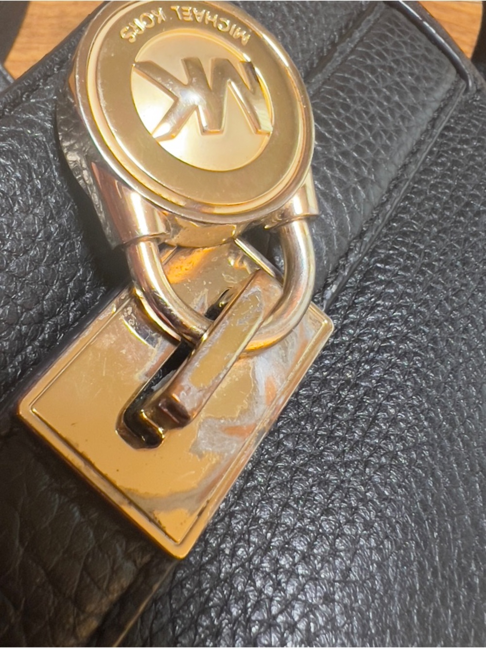 Michael Kors Black Leather Hamilton Traveler Messenger bag & Small Wallet Set - Picture 14 of 14